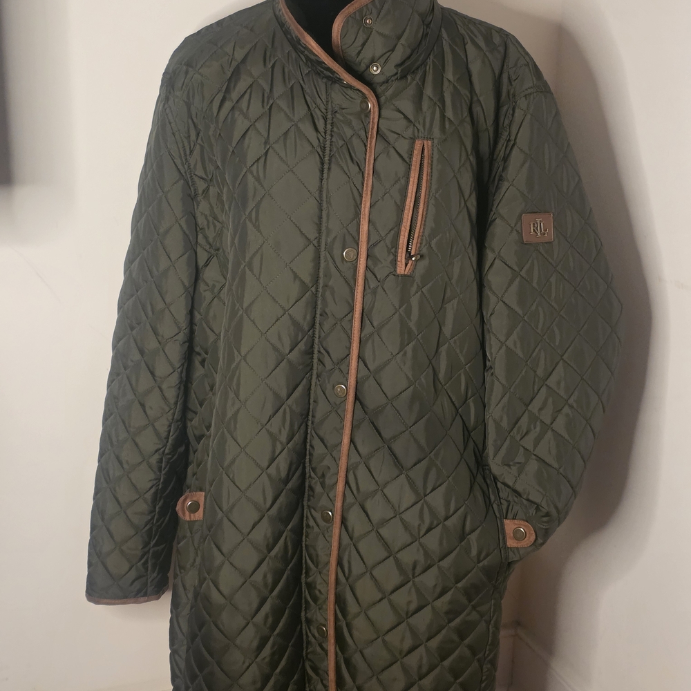 Quilted Green Jacket with Brown Trim